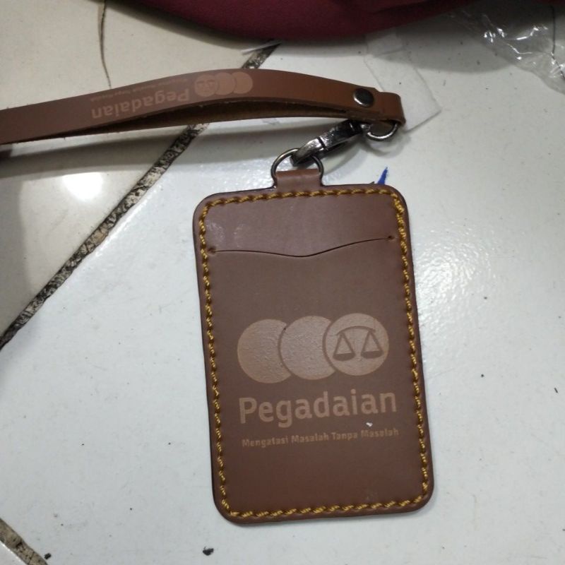 kalung id card pegadaian kalung nama pegadaian kalung pengenal pegadaian nametag pegadaian nametag h
