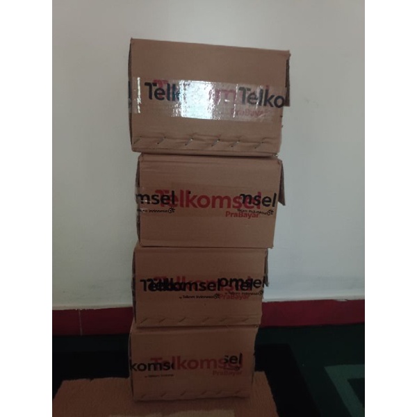 Kartu Combo Sakti Simpati Telkomsel, Murah guys.. Bahan red sakti 30/40 gb.