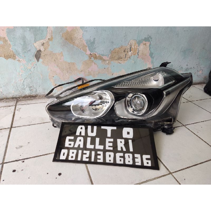 headlamp headlight toyota sienta type G V