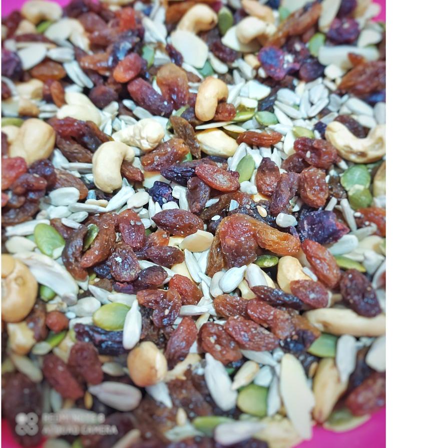 

Realpct SUPER TRAIL MIX 1Kg - Almond, Cranberry, Pumpkin Seed, Cashew, Raisin, Sunflower Seed