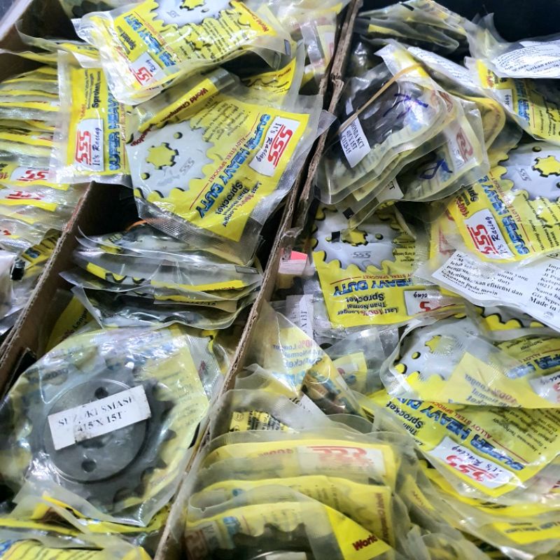 GEAR GIR DEPAN SSS TRIPLE SCORPIO 415 428