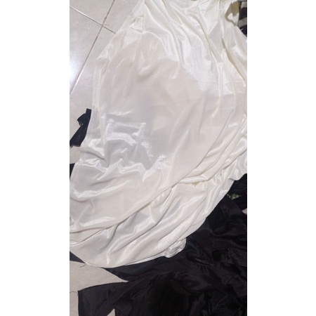 Baju Kurung Putih dan Ungu Terong/ Kurung Melayu/ Kurung Bludru Putih dan Ungu Terong