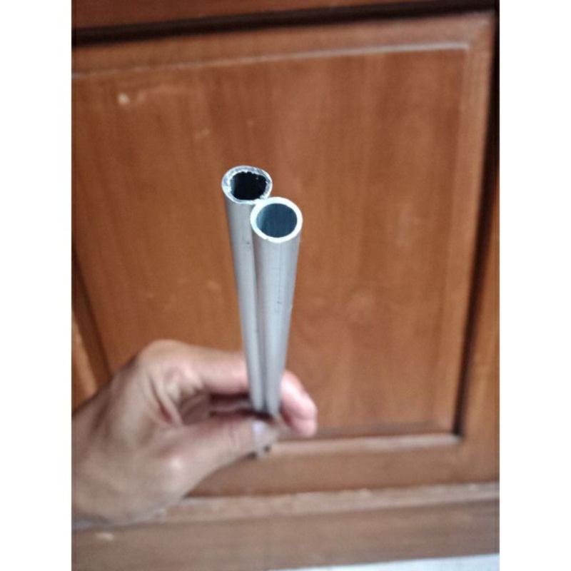 Pipa Aluminium diameter 8mm lubang 6 mm panjang 50cm