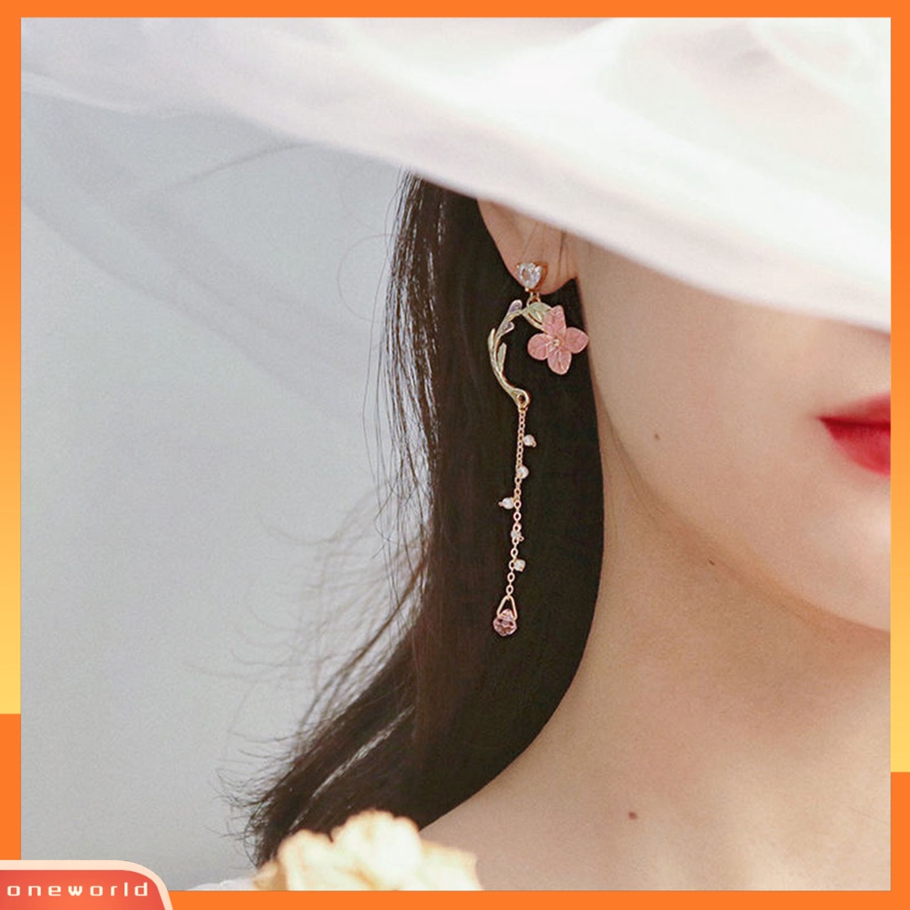 [WONE] 1pasang Drop Earrings Cherry Rhinestones Perhiasan Rumbai Panjang Bunga Menjuntai Anting-Anting Hadiah Ulang Tahun