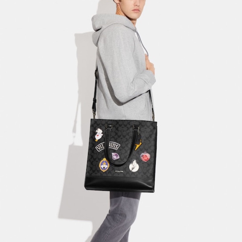 Coach Disney x Coach Graham Structured Tote In Signature Canvas With Patches (CC559)