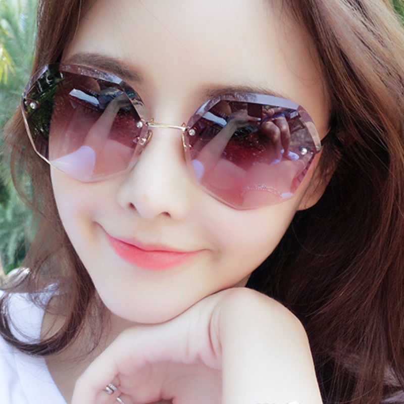 (YUZHU) Korea Fashion Tanpa Bingkai Kacamata Poligonal Wanita Oversized Frame Gradient Sunglasses