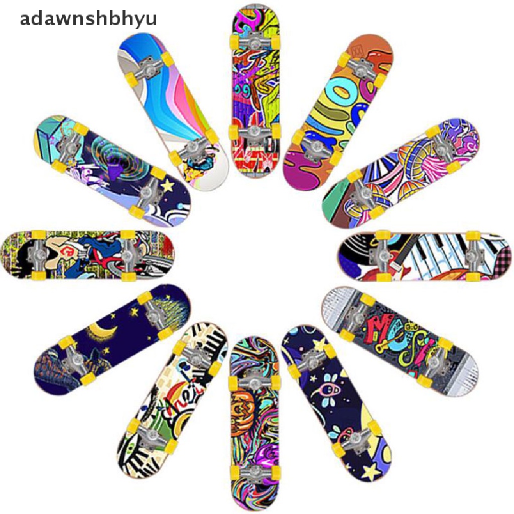 Adawnshbhyu 1PC Cute Kids Anak Mini Fingerboard Skate Kost Hadiah Mainan Pesta Random ID