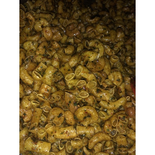

cemilan butam — makaroni daun jeruk 300gr