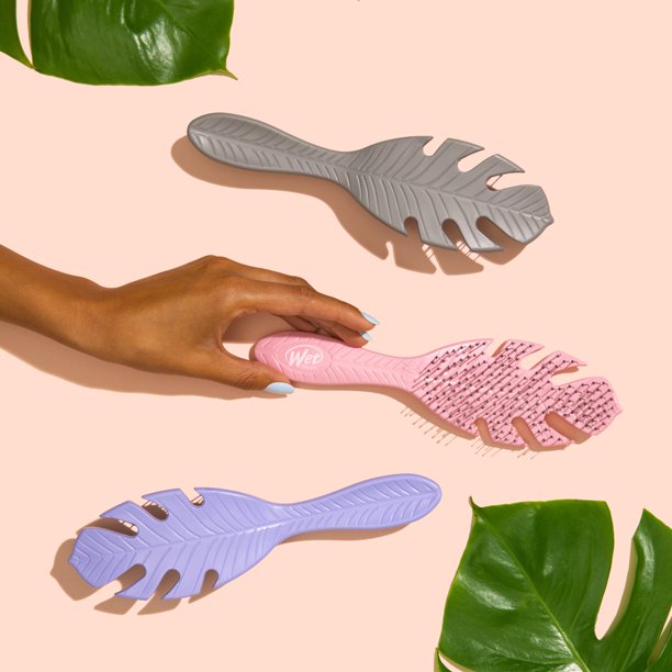 (BESAR) The Wet Brush Go Green Detangler