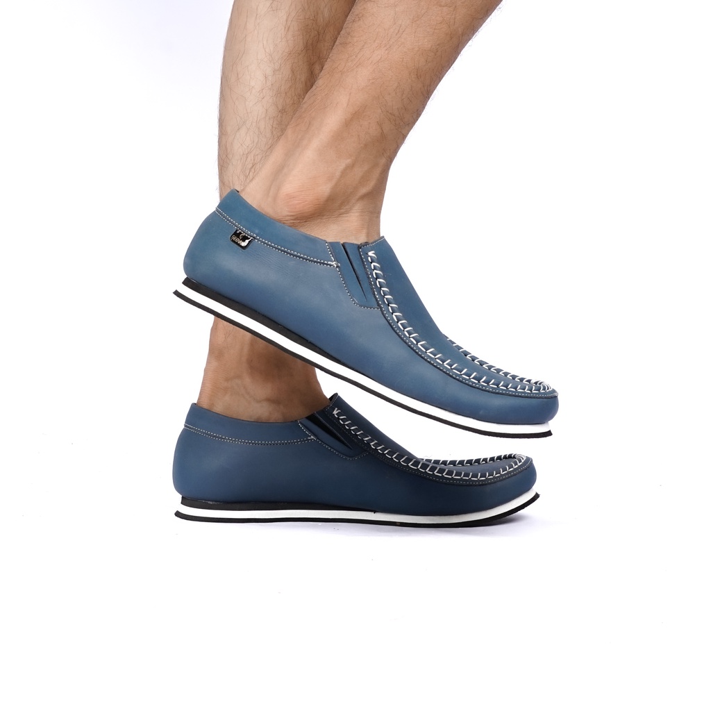 Cevany Sepatu Pria Kasual Slip On Kulit Asli Geovani S - G09 Navy
