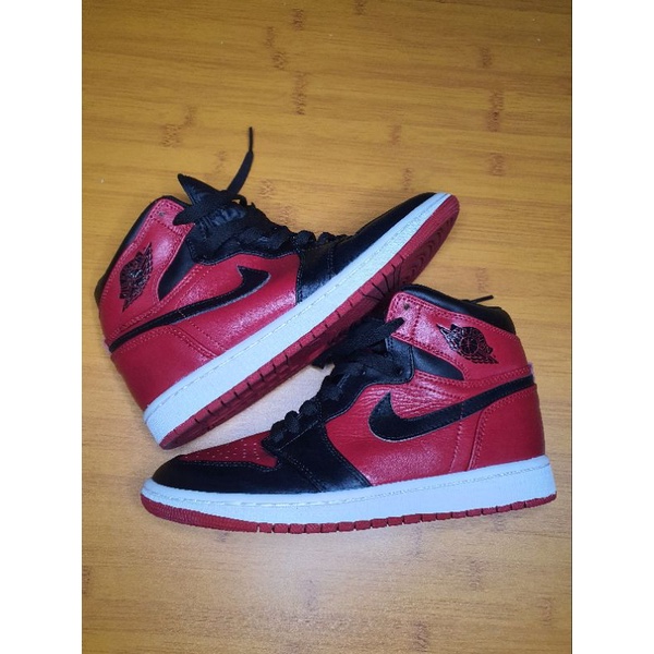 Air Jordan 1 Mid 'Reverse Banned' Gym Red Retro Basketball Shoes 554724-610 (Size: US 7) Second Prel