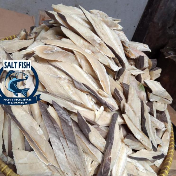 

Stok terbaru ikan asin cucut potong : 500 gram best seler