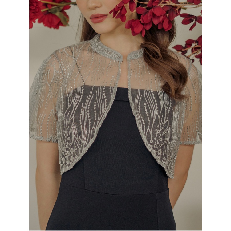 Kadaka O-0188 Crop Lace Outer Cape CNY Imlek