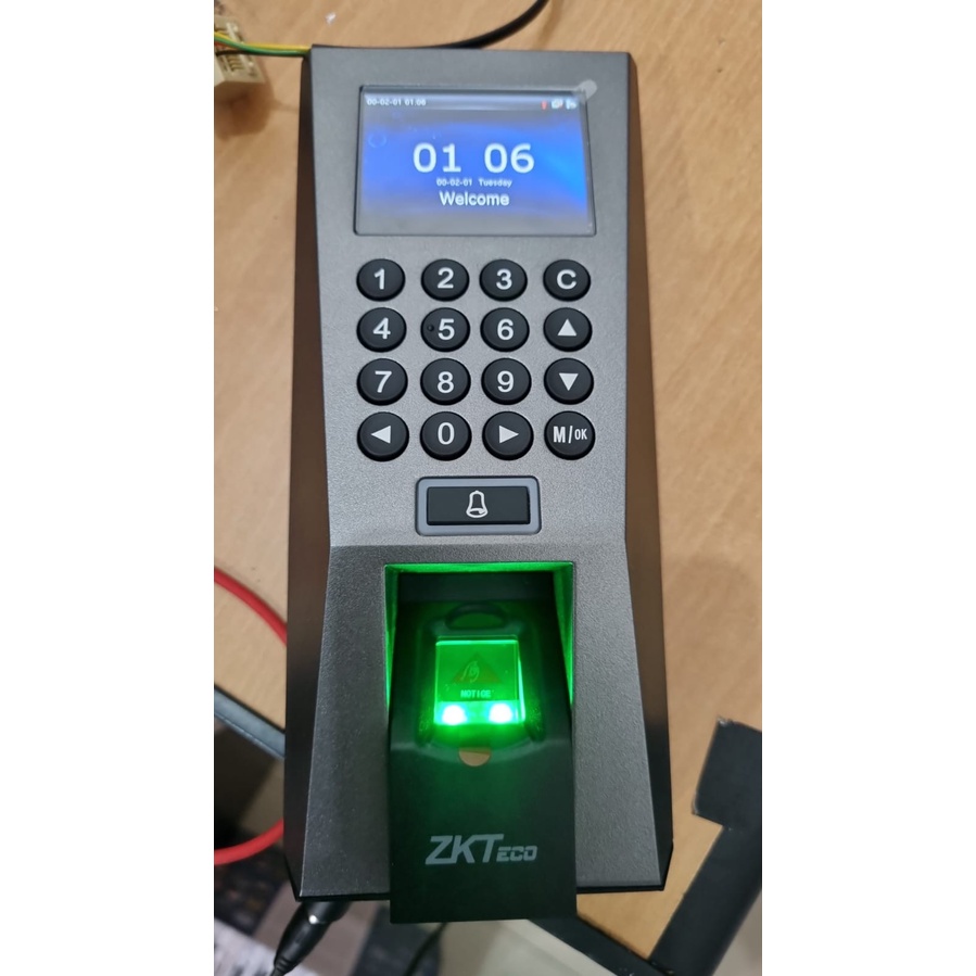 Fingerprint Mesin Absensi Support ADMS ZKTeco F18 - Access Door Kartu RFID Proxy