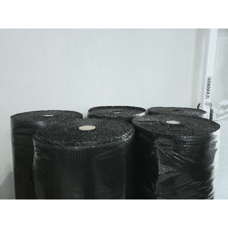 

BUBBLE WRAP HITAM/PACKING ONLINE SHOP PREMIUM/POTONGAN 25CMX50M/CILACAP PURWOKERTO