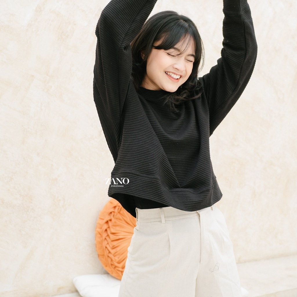 ZANO BASICS Sweater Crop Ellie