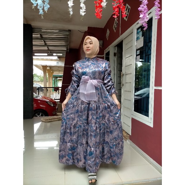 dress arumy serut