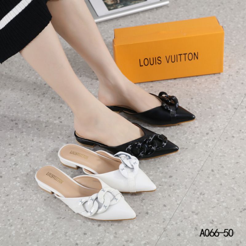 SEPATU LOUIS VUITTON MULES A066-50 PLATINUM LIKE ORI