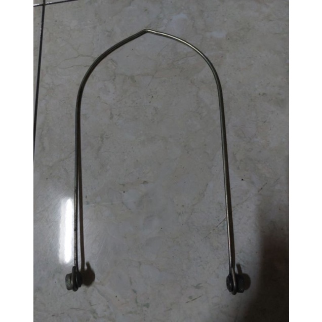 Aksesoris petromak, patromak, lampu minyak, gantungan petromak, alat gantung petromak, gantungan lam