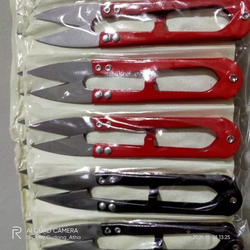 

Gunting Cekris/Buang benang Super Tajam