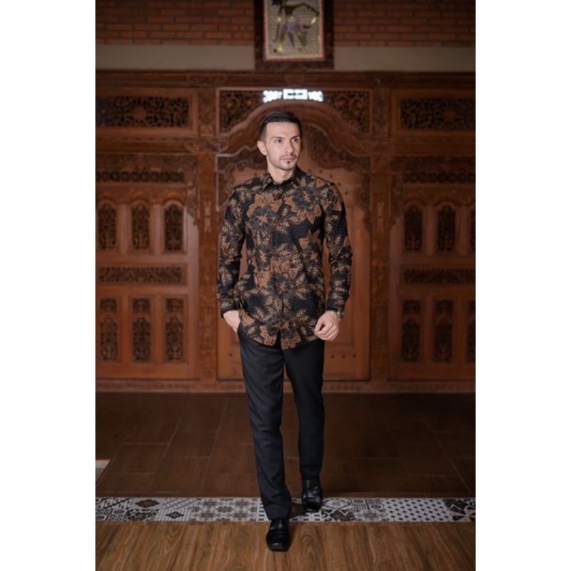 MAWAR COKLAT TIGA Kemeja Batik Pria Lengan Panjang Slim Fit Premium Modern Full Furing Katun Halus