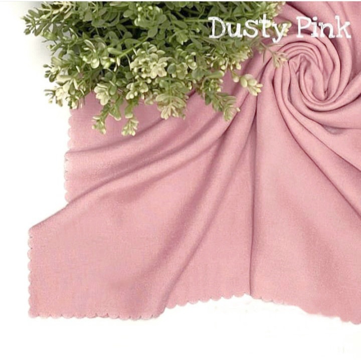 PROMO DISKON Anniversary Sale - ZM Zaskia Mecca - Sadi Hijab Polos - Kerudung Segi Empat