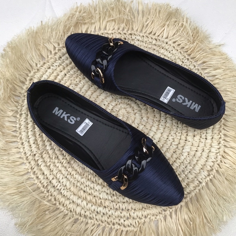 Flatshoes balet model rantai sol karet lentur // sepatu balet