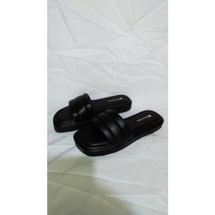 Khariisma_Sandal Wanita Flatfom Terbaru