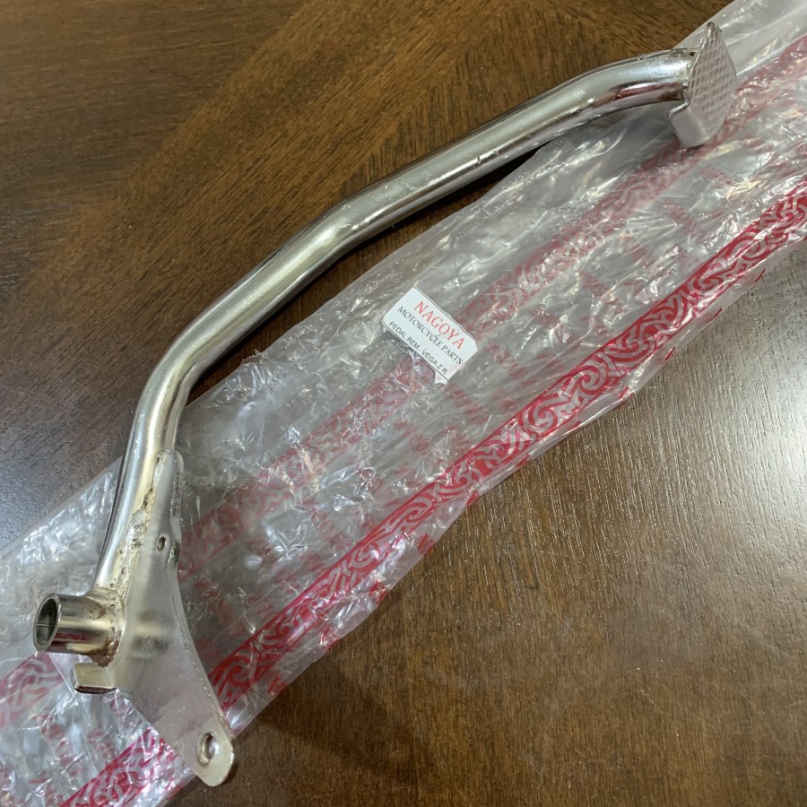 NAGOYA VEGA ZR PEDAL REM BELAKANG KAKI JUPITER Z NEW SALIB ROBOT PIJAKAN INJEKAN INJAKAN LAMA BARU M