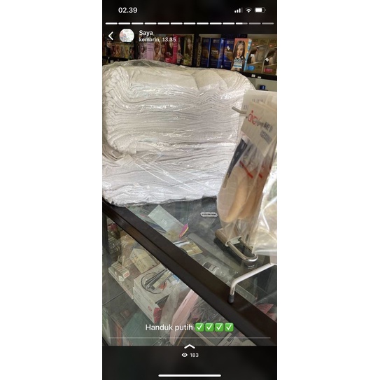 handuk putih salon