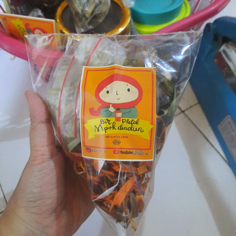 

REMPAH KERING WEDANG PLETOK TANPA JAHE