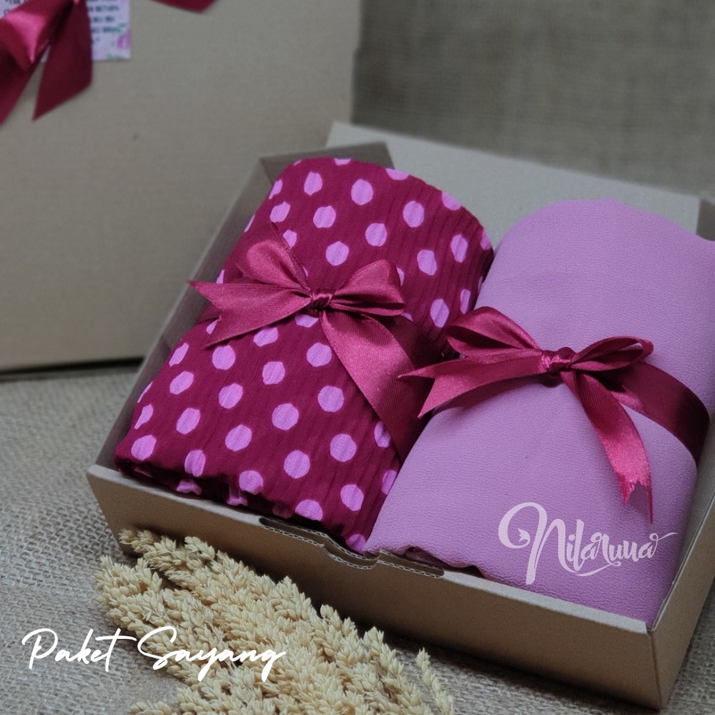 Nilaruna Hampers Hijab Pashmina Ceruty Paket Sayang 2 Gift Box Souvenir Kado Ulang Tahun Wisuda | Hampers Gift Pacar Sahabat Cewek Muslimah Islami