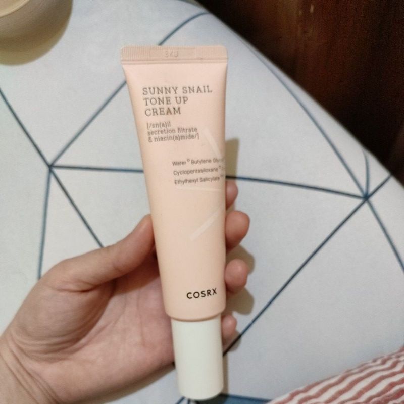 COSRX Sunny Snail Tone Up Cream