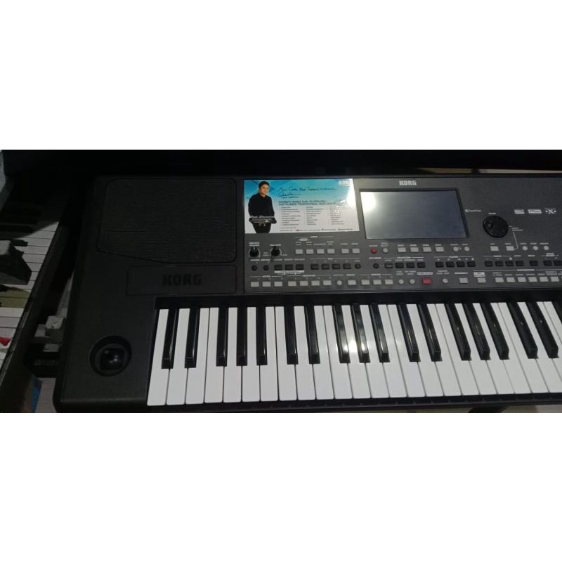 KEYBOARD KORG PA 600.