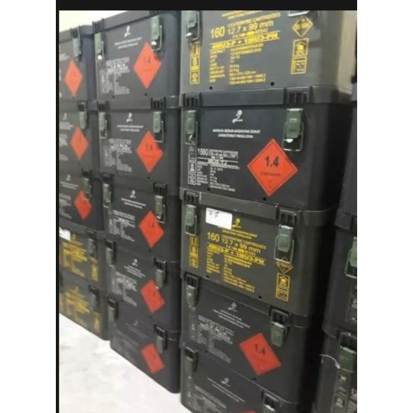KOTAK PELURU/MUNISI FIBER PINDAD BEKAS