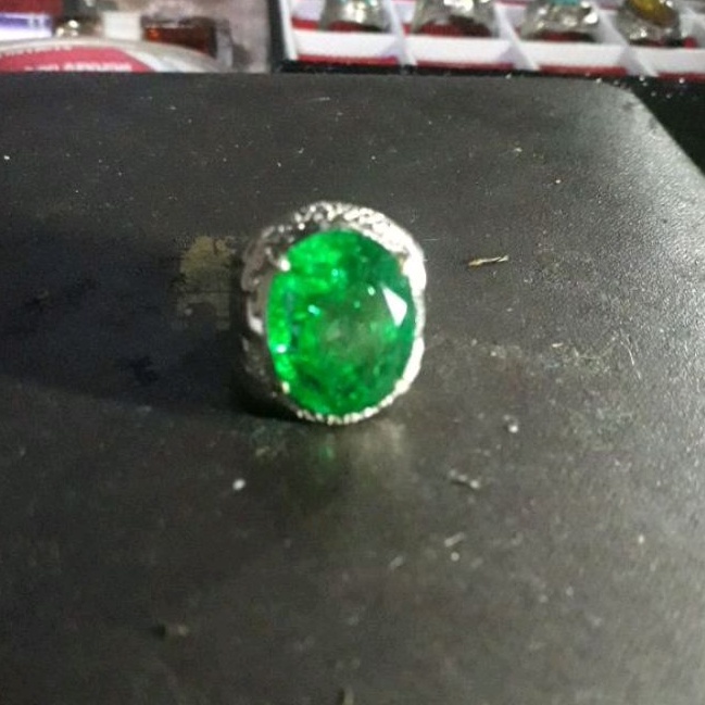 Natural Zamrud Rusia Catam Big Size