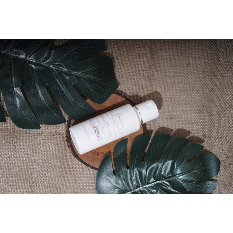 The Aesthetics Skin Clarifying Acne Cleanser with Tea Tree