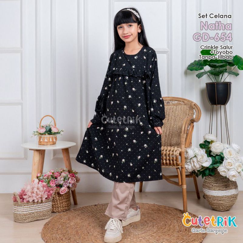 SETELAN CELANA NATHA CUTETRIK
