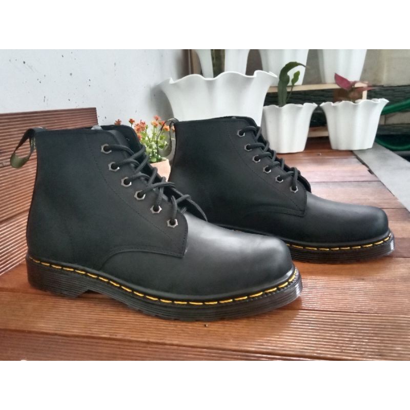 sepatu boots 6hole kulit asli sepatu ehwan mirip docmart