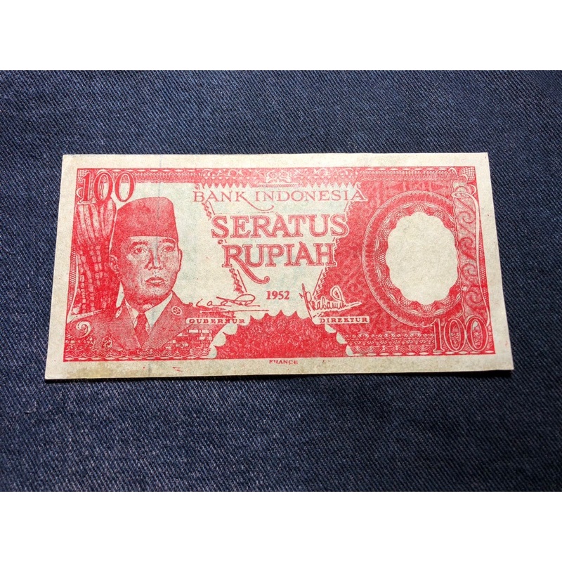 Uang Soekarno 100 Rupiah 2 Warna
