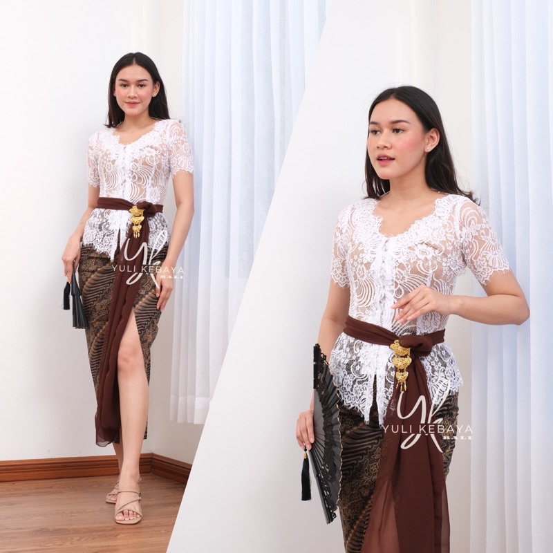 Kebaya Semi Sabrina Italy Mawar | Kebaya Hitam Putih