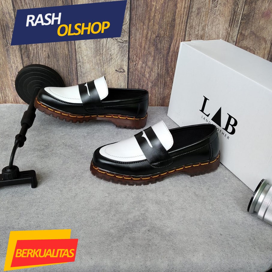 Sepatu Loafer Wanita Kombinasi Sepatu Dokmart Wanita Hitam Putih