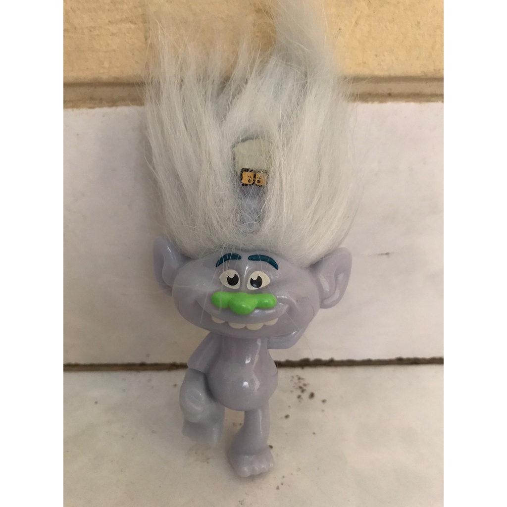 Mainan McD Happy Meal guy Diamond Trolls World Tour