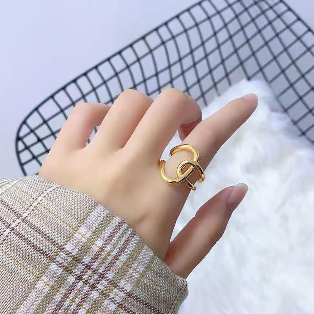 Mxbeauty Cincin Wanita Pesta Vintage Trendi Silang Geometris Sederhana Diikat Jari Cincin