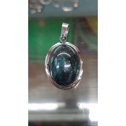 BATU BADAR BESI HIJAU LIONTIN MONEL