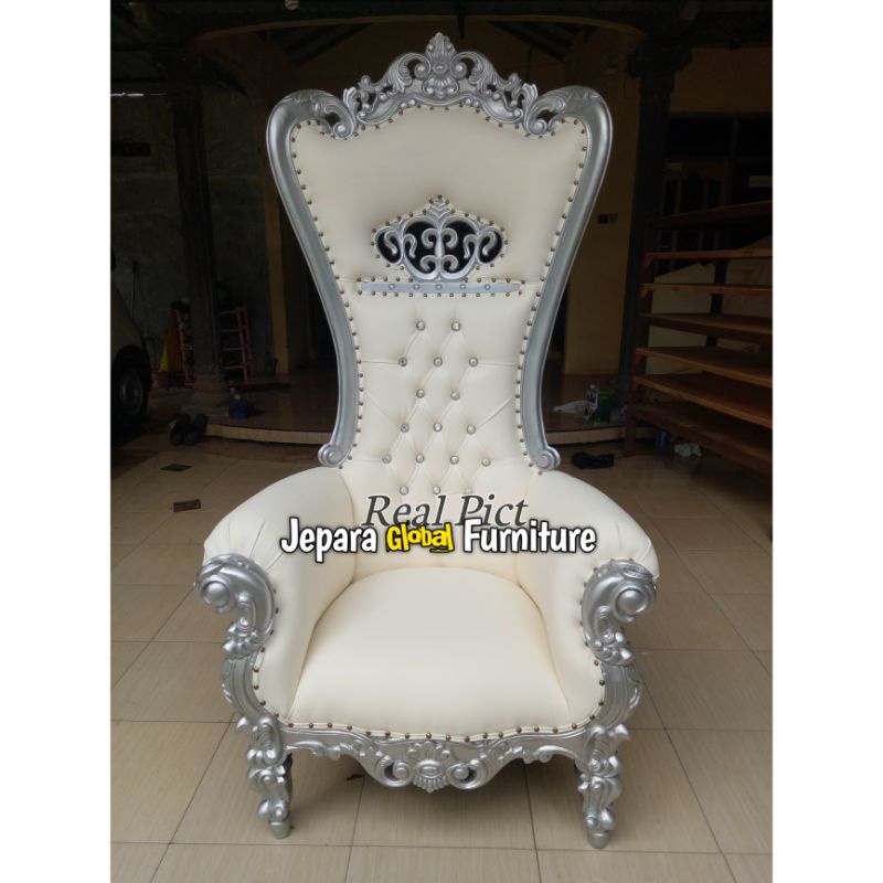 Kursi sofa ukir syahrini mahkota silver white ( kursi sofa ukir,kursi tamu ukir,kursi ukir mewah )