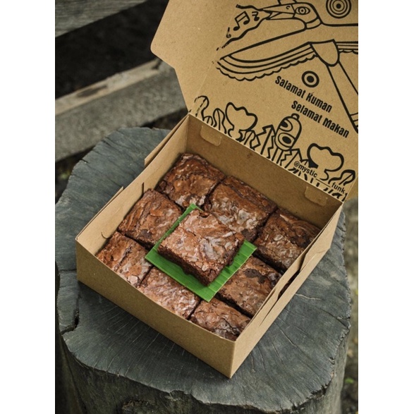 

Brownies Kelapa KedaiItah PALANGKARAYA Jastip by Fashasa sekumpul