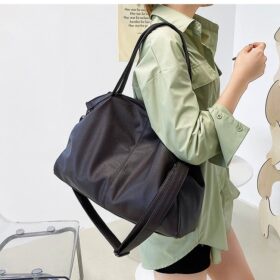 689 tas wanta import fashion simple