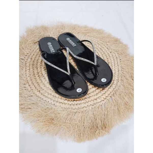 Sandal Japit Wanita terbaru/Sandal Wanita kekinian