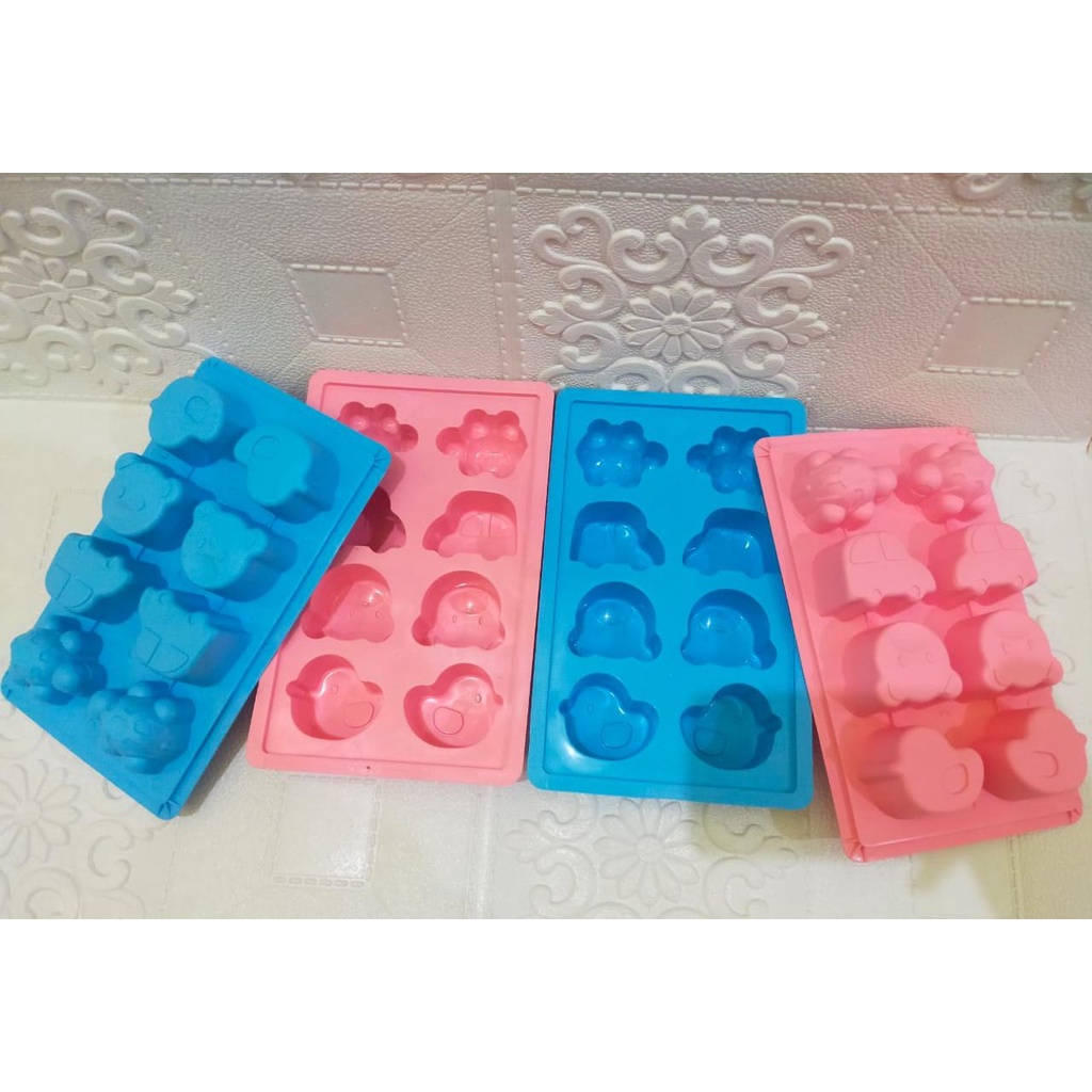 Ceke mold cetakan kue jelly puding agar coklat karakter / cetakan karakter lubang 8